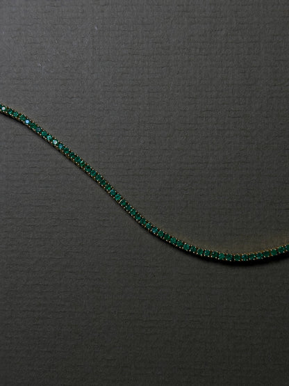 Grace Tennis Bracelet Emerald, Yellow Gold