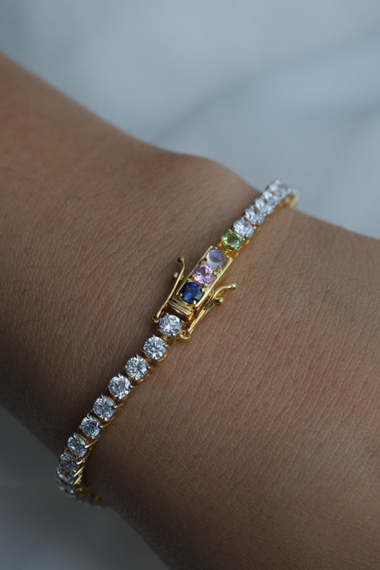 Kin Classic Diamond Tennis Bracelet 14K gold on wrist — diamond tennis bracelet with birthstone clasp — Stone Symphony