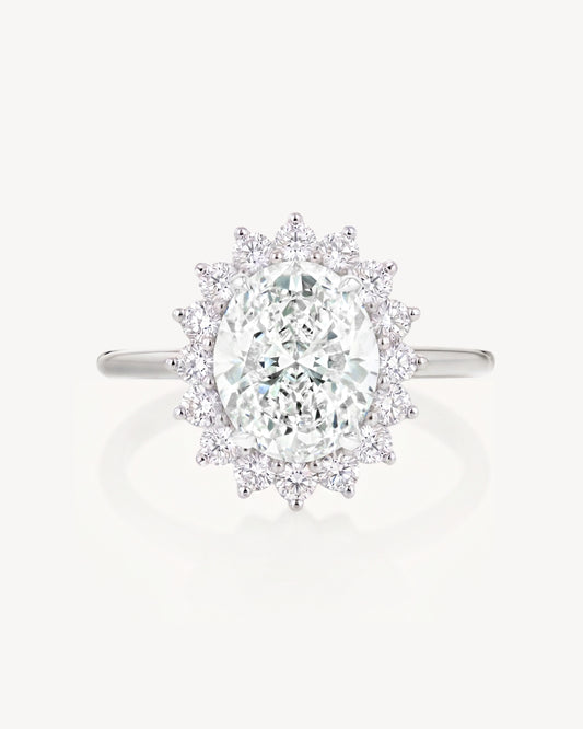 Sunshine Daisy Ring in Diamond